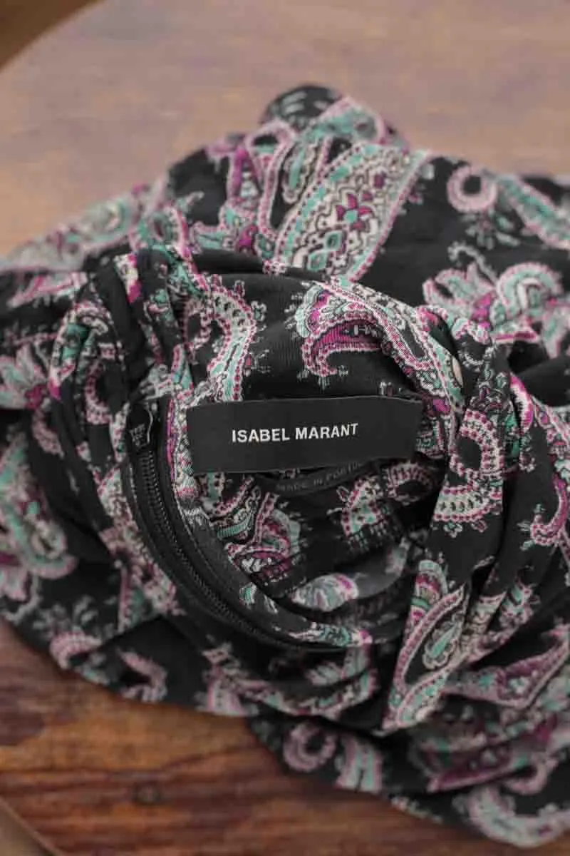 Blouse Isabel Marant noir. Matière principale viscose. Taille 42.