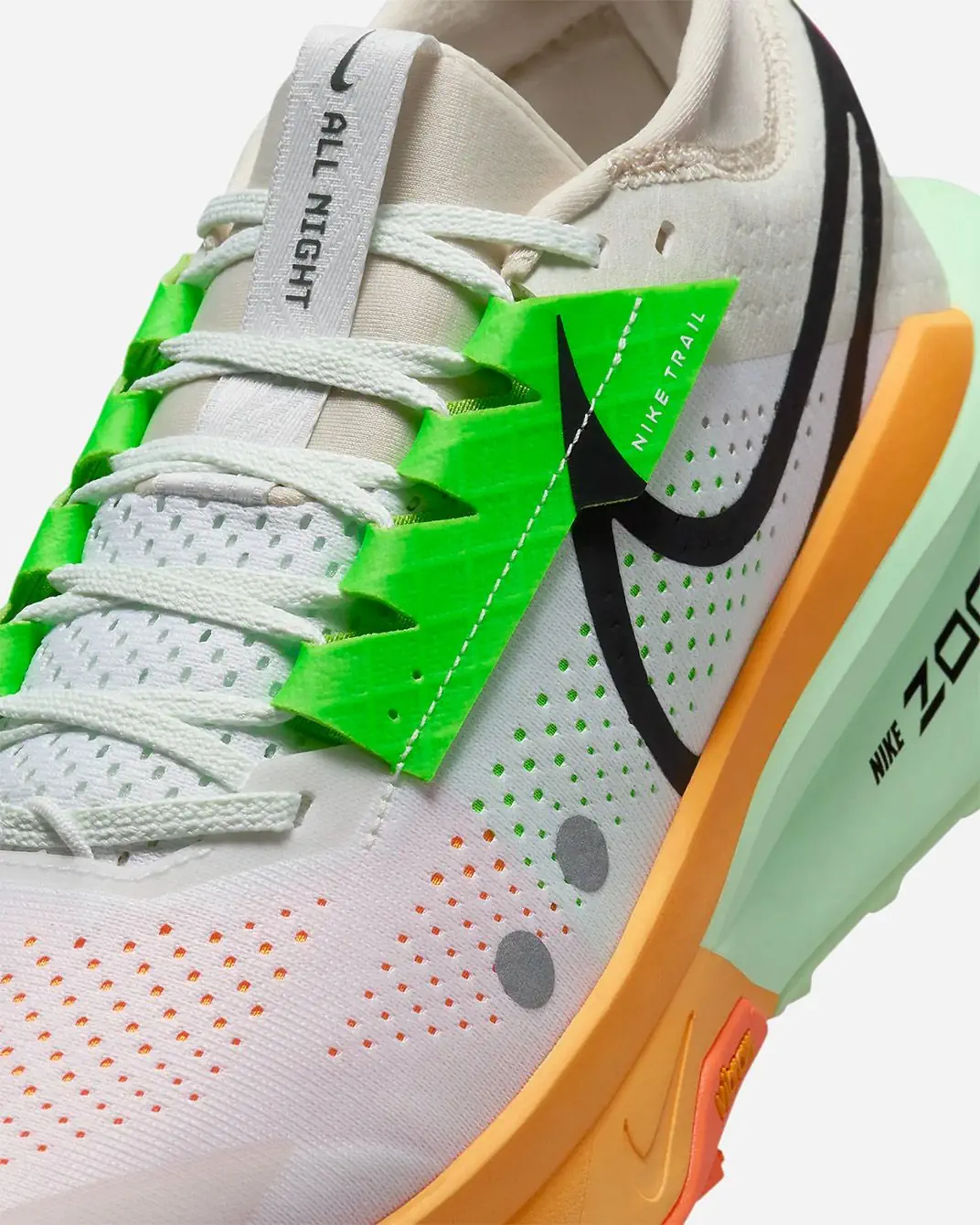Chaussures de trail Nike Zegama Trail 2 Blanc & Orange pour homme