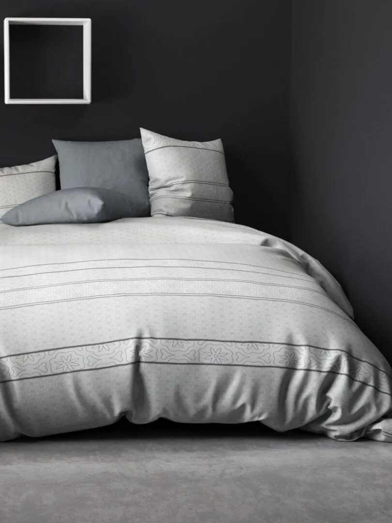 Housse de couette 220x240 cm + 2 taies d'oreiller 100% Coton 57 fils July - Blanc