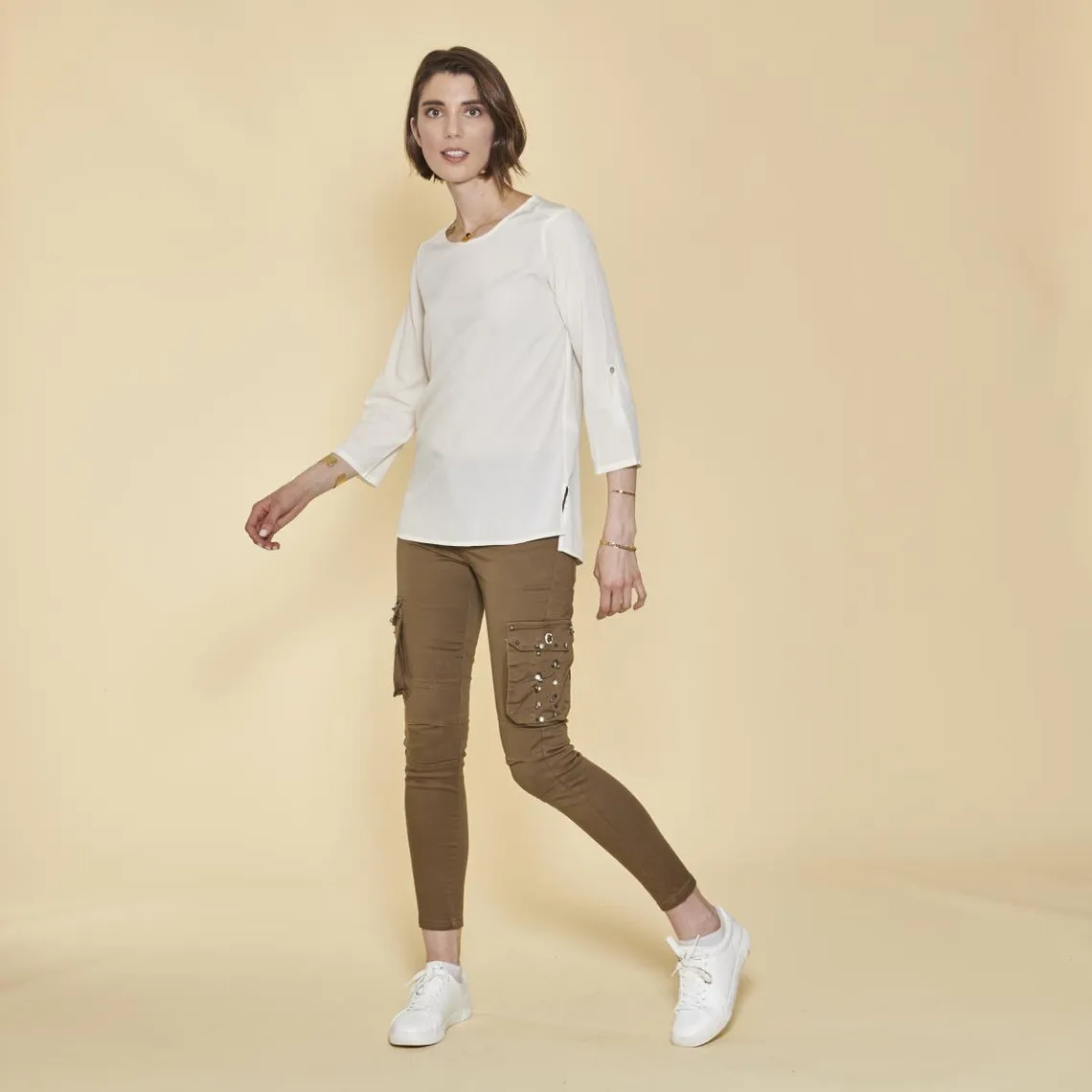 Pantalon cargo sur chevilles poches latérales et coutures genoux femme - Kaki vert en coton | 3 Suisses