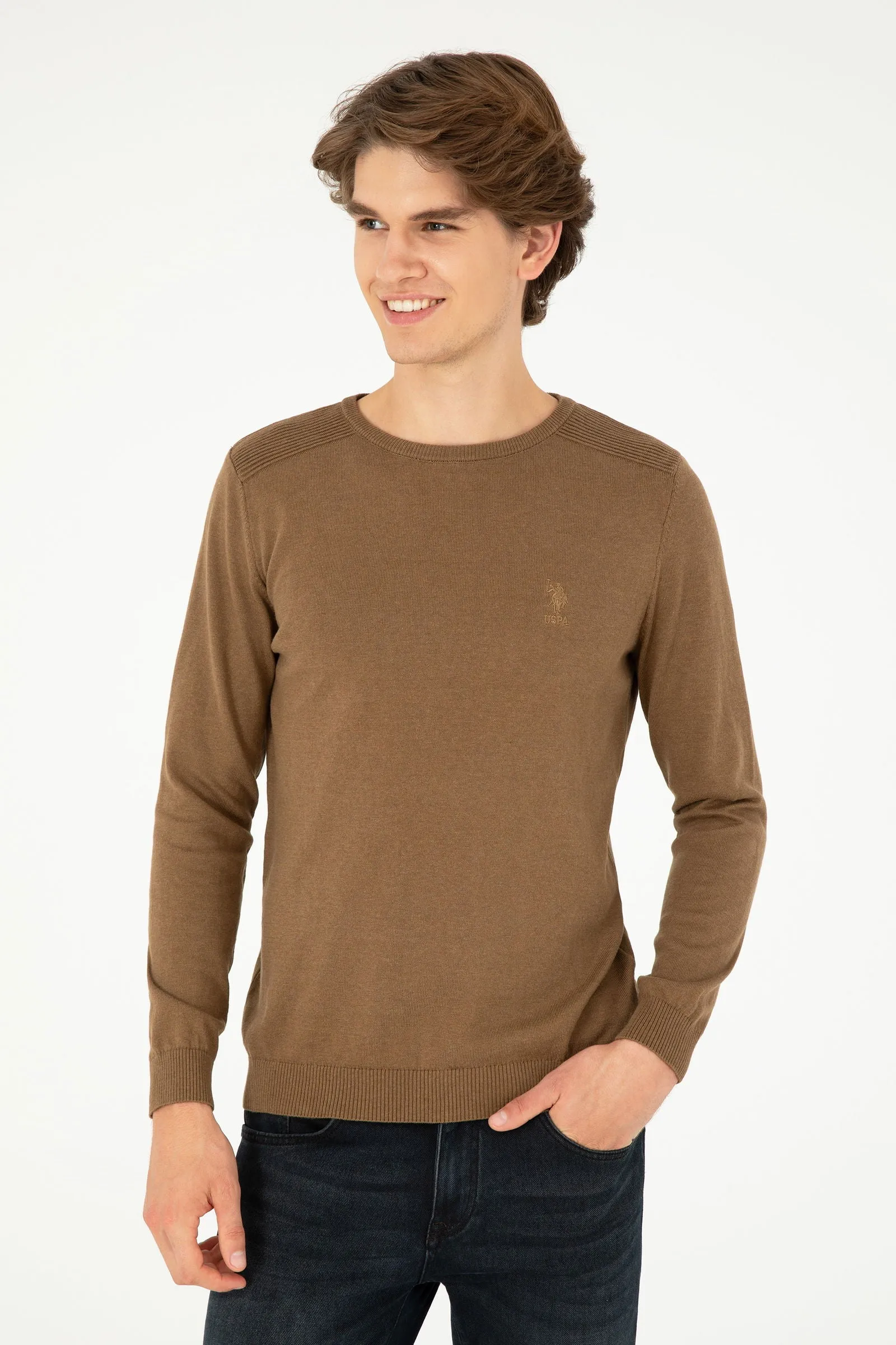 TD01 KNITTED JUMPER GREEN KAKI